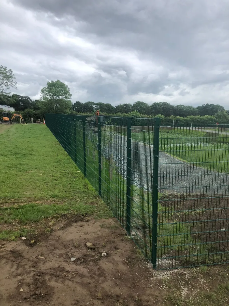 Security Fencing Supply - Image 1