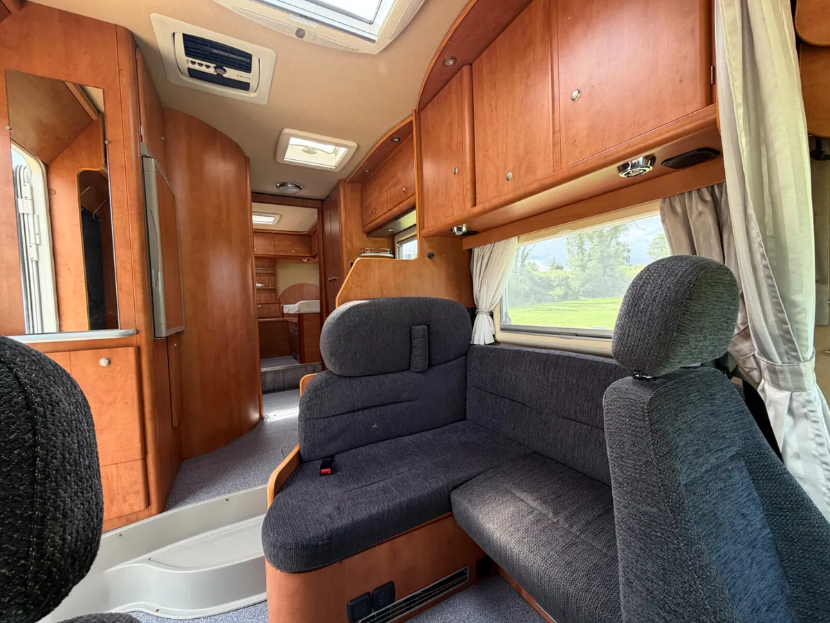 2004 CARTHAGO M-LINER 52 R.H.D AUTO - Image 3