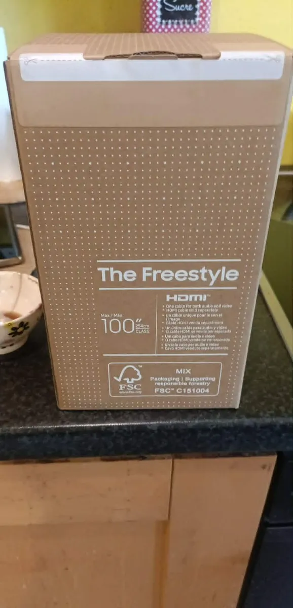 Projector Freestyle Gen 2, Samsung, Brand New - Image 3