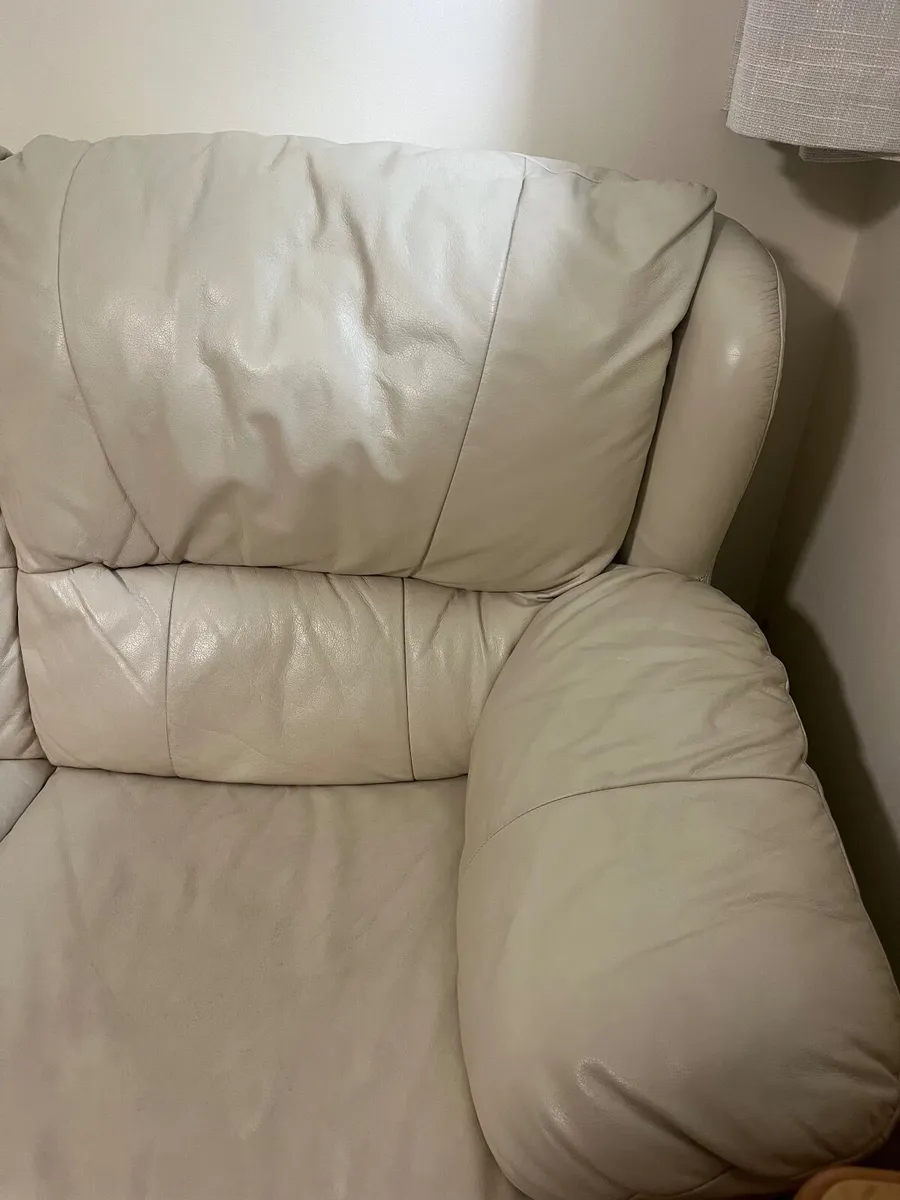 Sofa - Image 3
