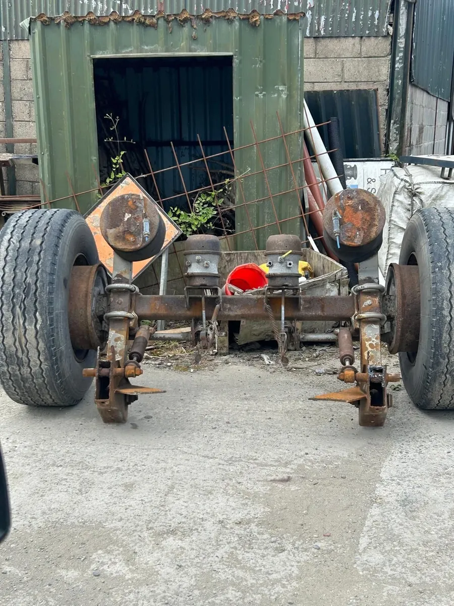 Flat Trailer & Trailer Axles - Image 2