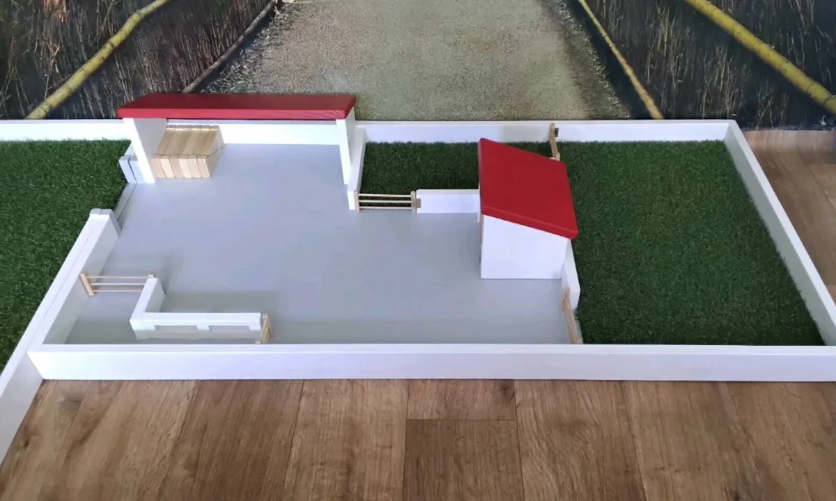 Large Toy Farm - Image 2
