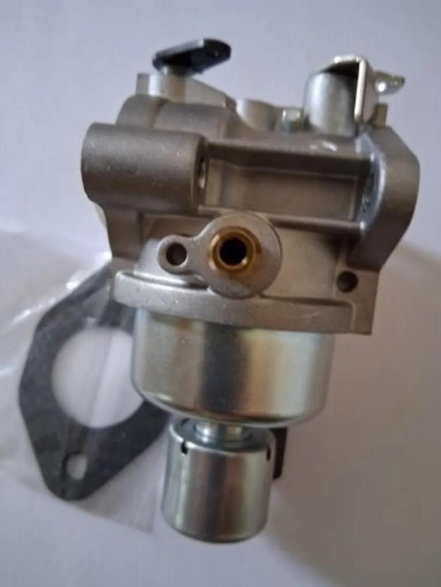 Carburettor for ride on mower engine 15HP. - Image 1