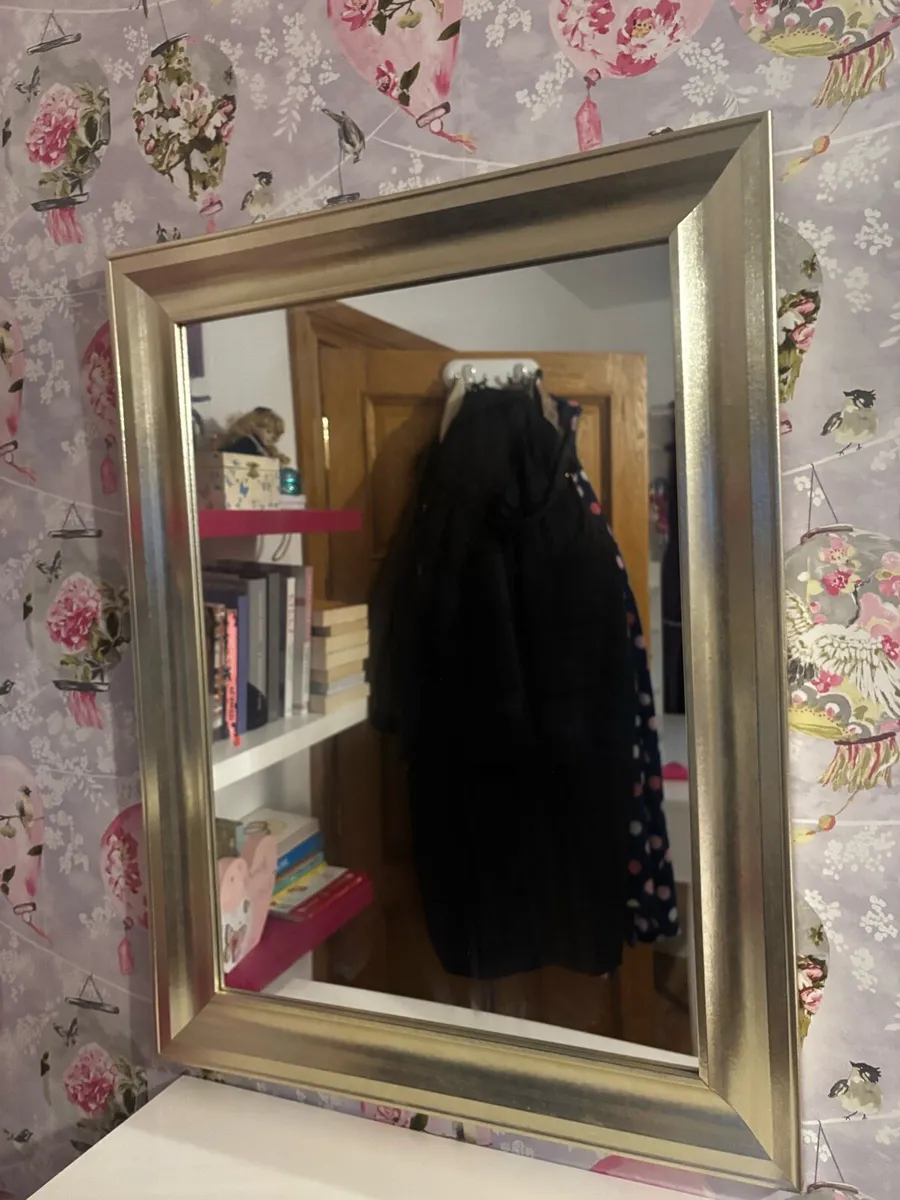 Mirror - Image 2