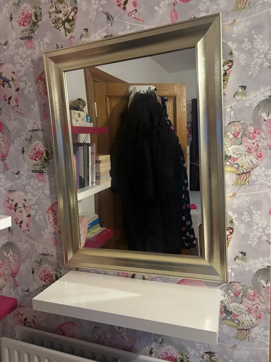 Mirror - Image 4