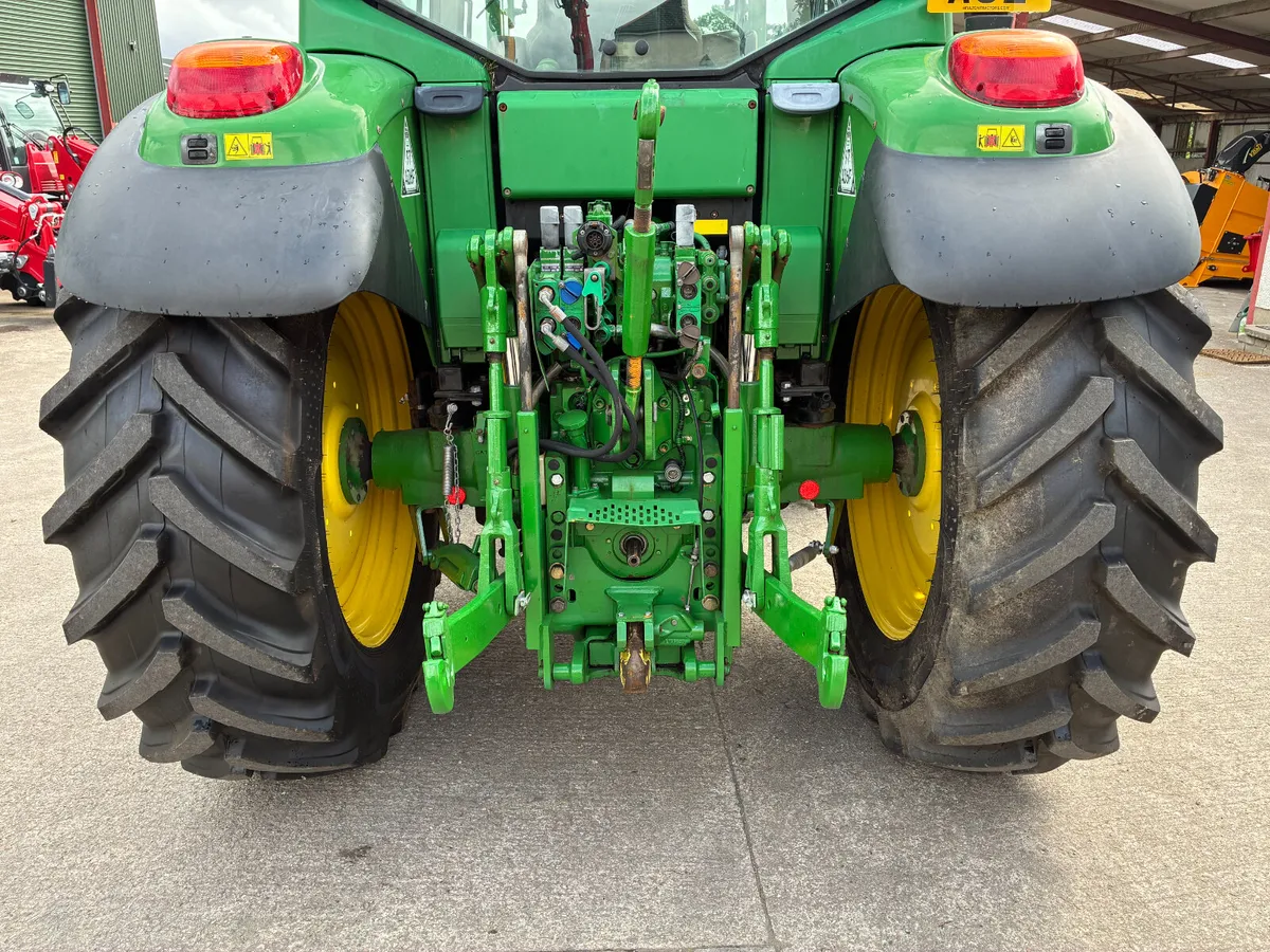 John Deere 6230 Premium - Image 2