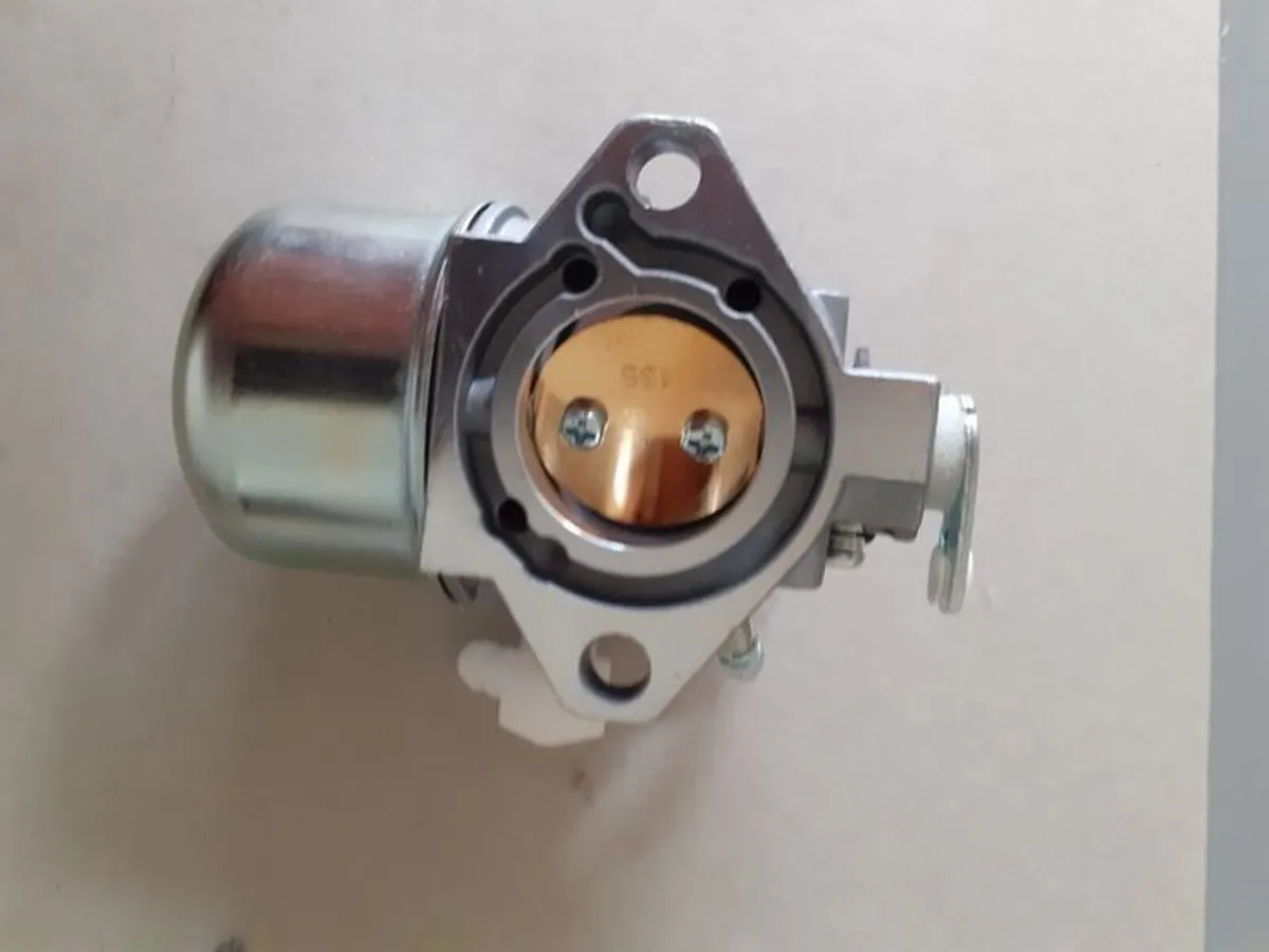 Carburator forBriggs & Stratten12.5 HP. Fits most - Image 2