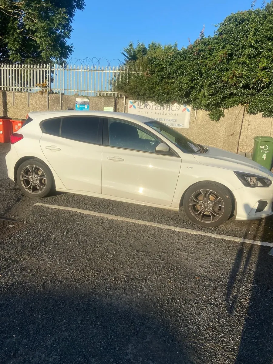 Ford Focus 2021 - Image 1