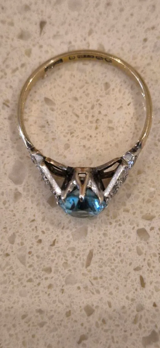 9ct Gold Vintage Ring - Image 3
