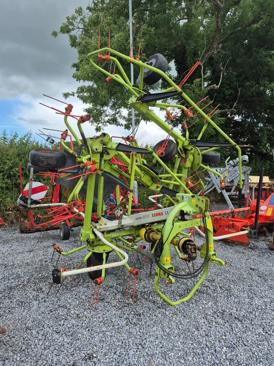Claas Volto 800 Tedder - Image 1