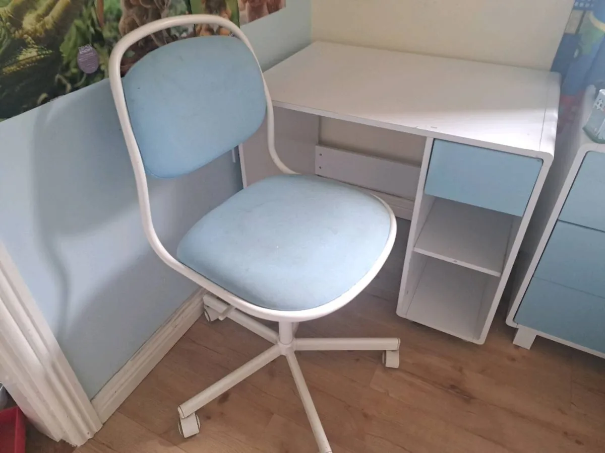 Midi sleeper light blue bed with accessories - Image 4