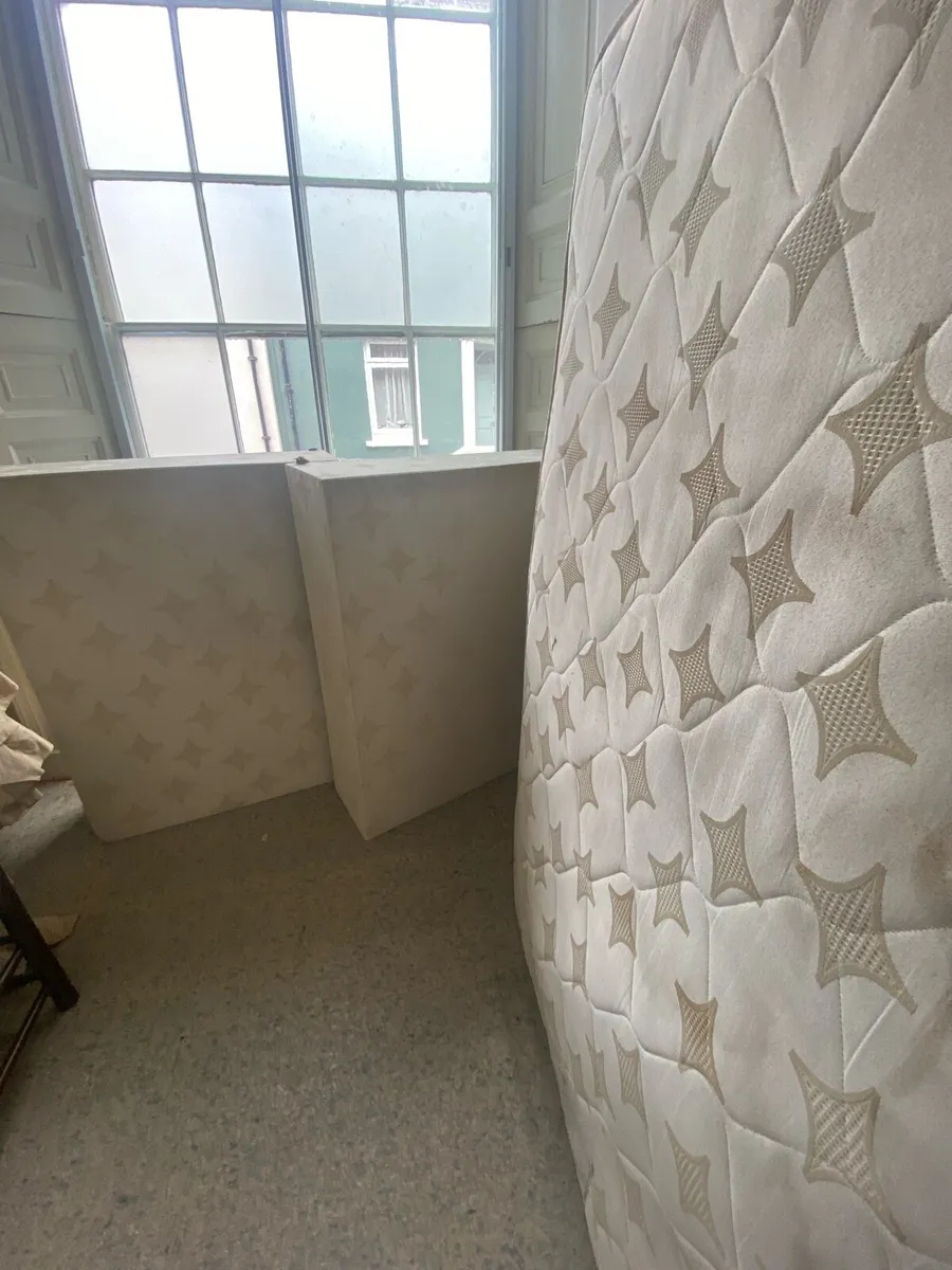 4ft Divan mattress and base - Image 2