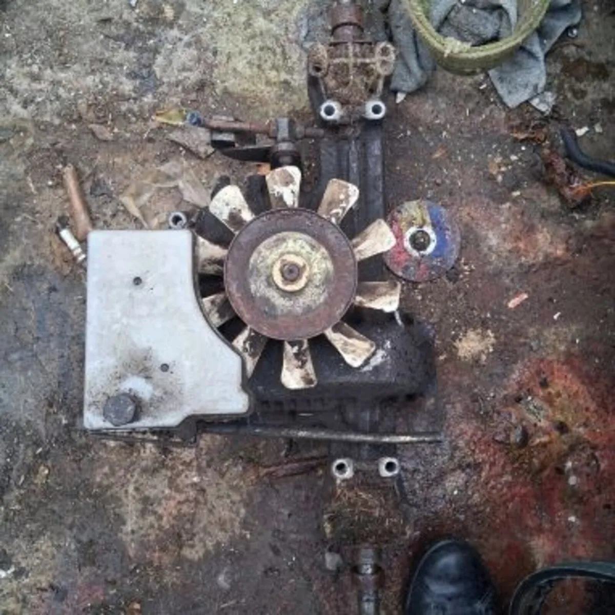 Castle Garden Gear Box 12.5/92 Hydro. Good conditi - Image 2