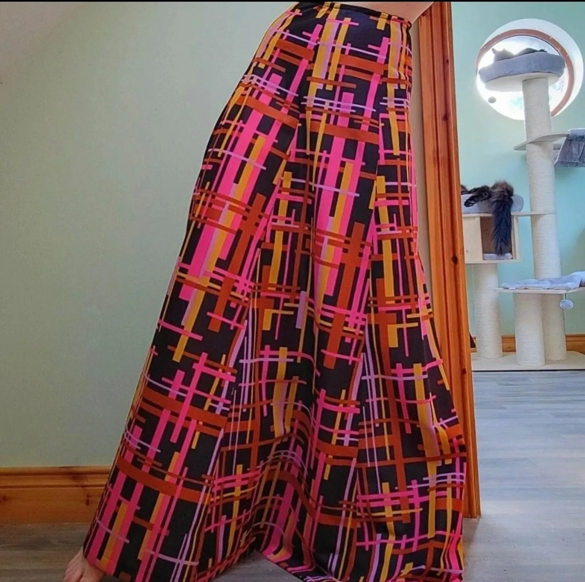 Vintage 70s psychedelic geometric maxi skirt - Image 1