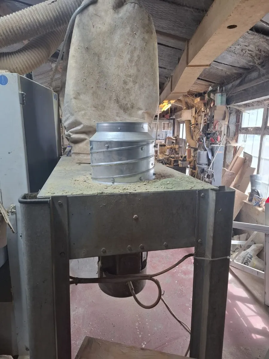 3 bag dust extractor - Image 1