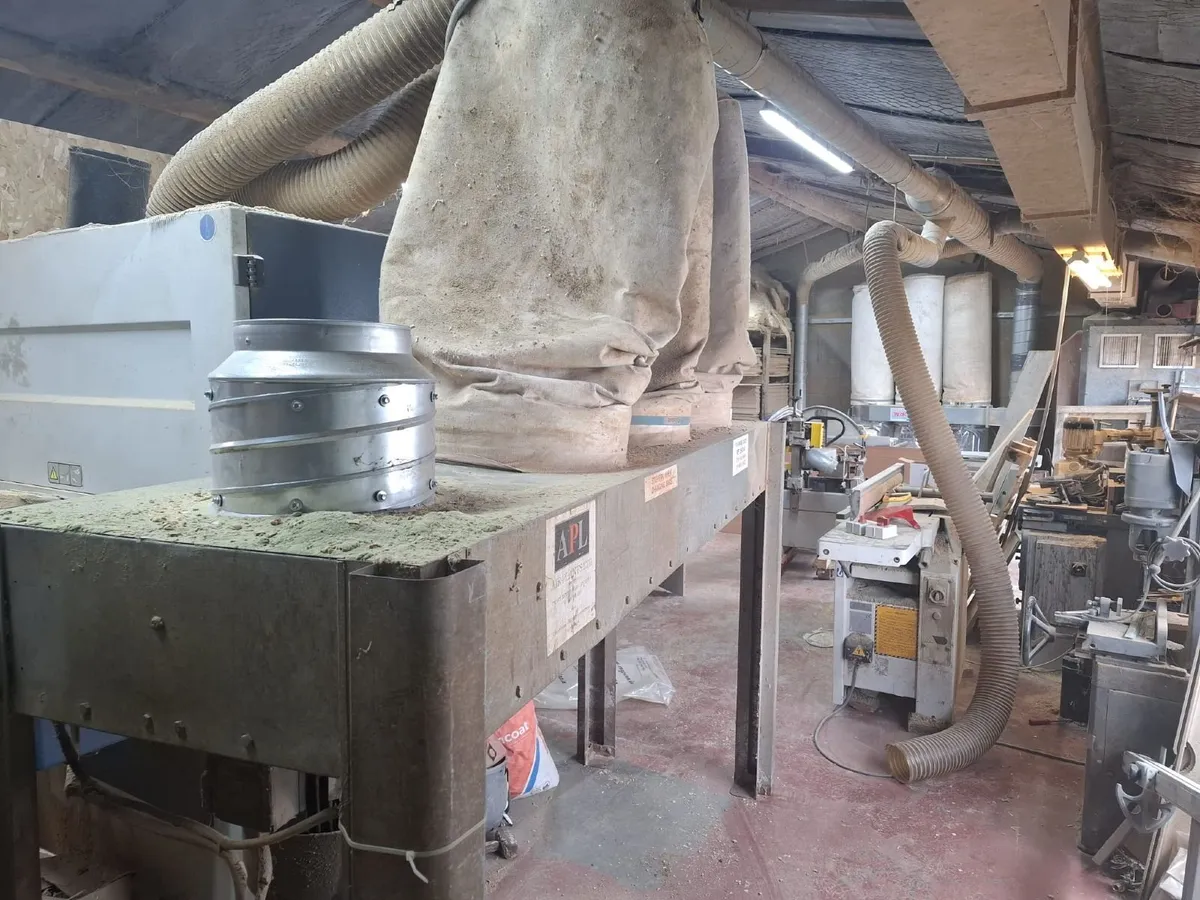 3 bag dust extractor - Image 3