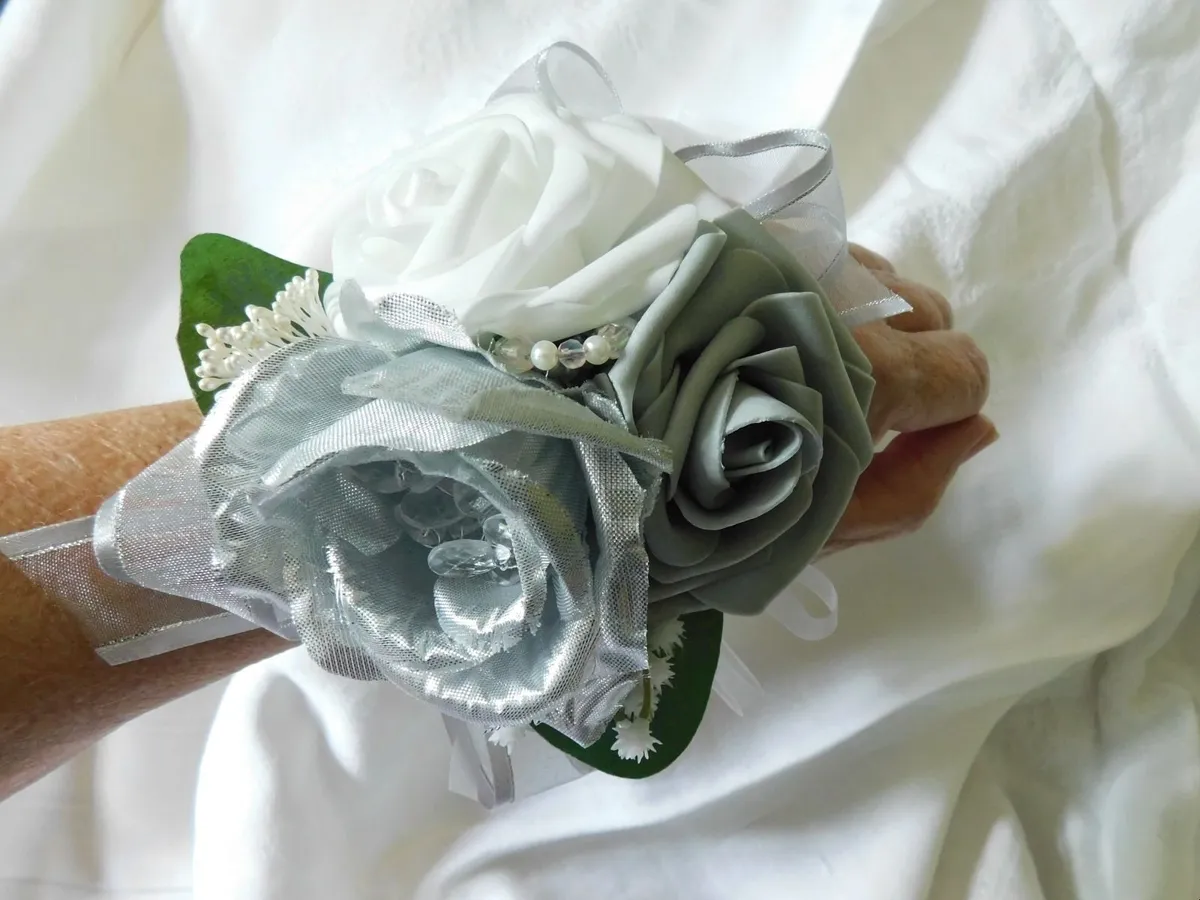 Wrist Corsage in Grey, White and Silver - Image 2