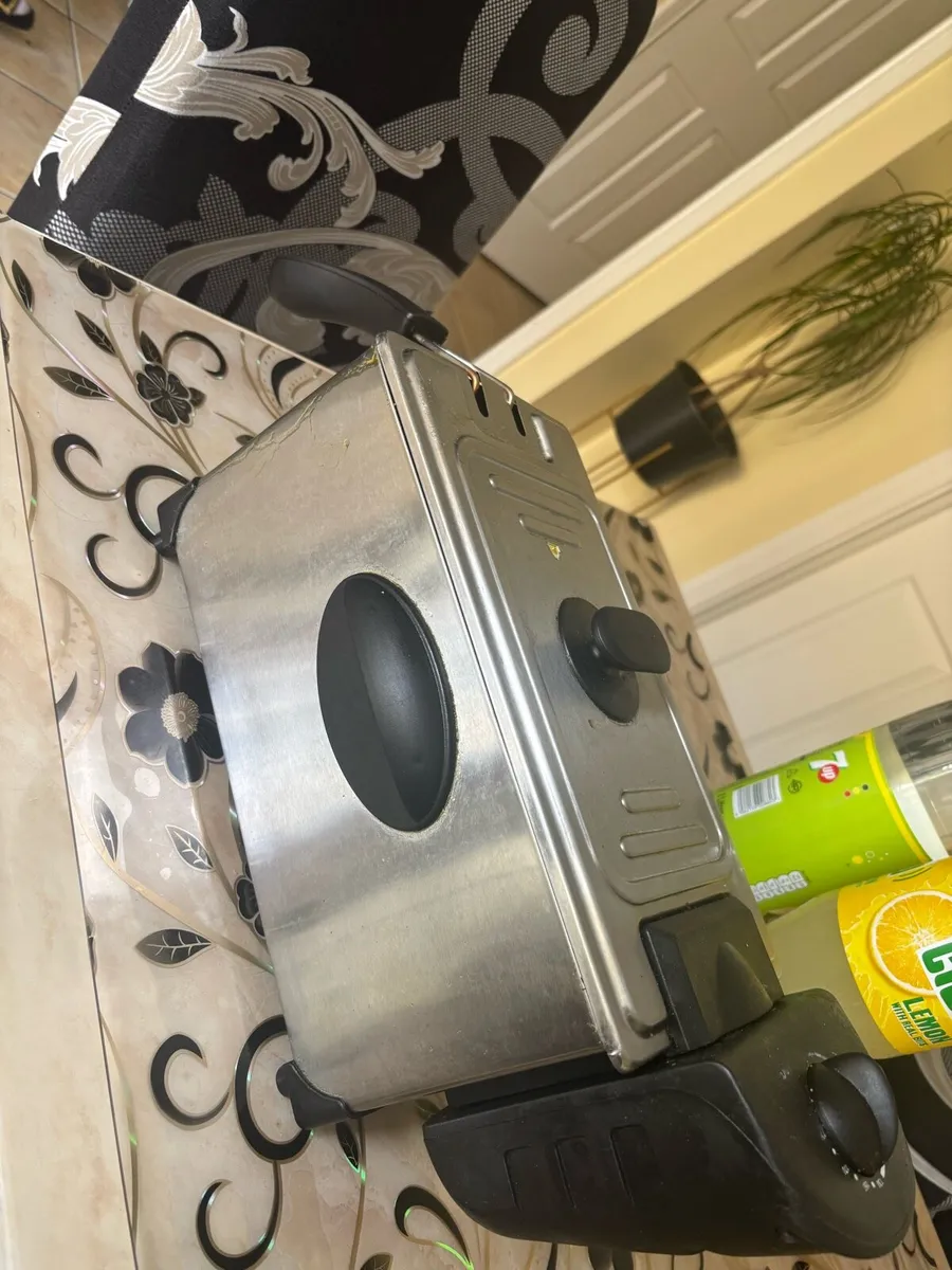 Oil fryer