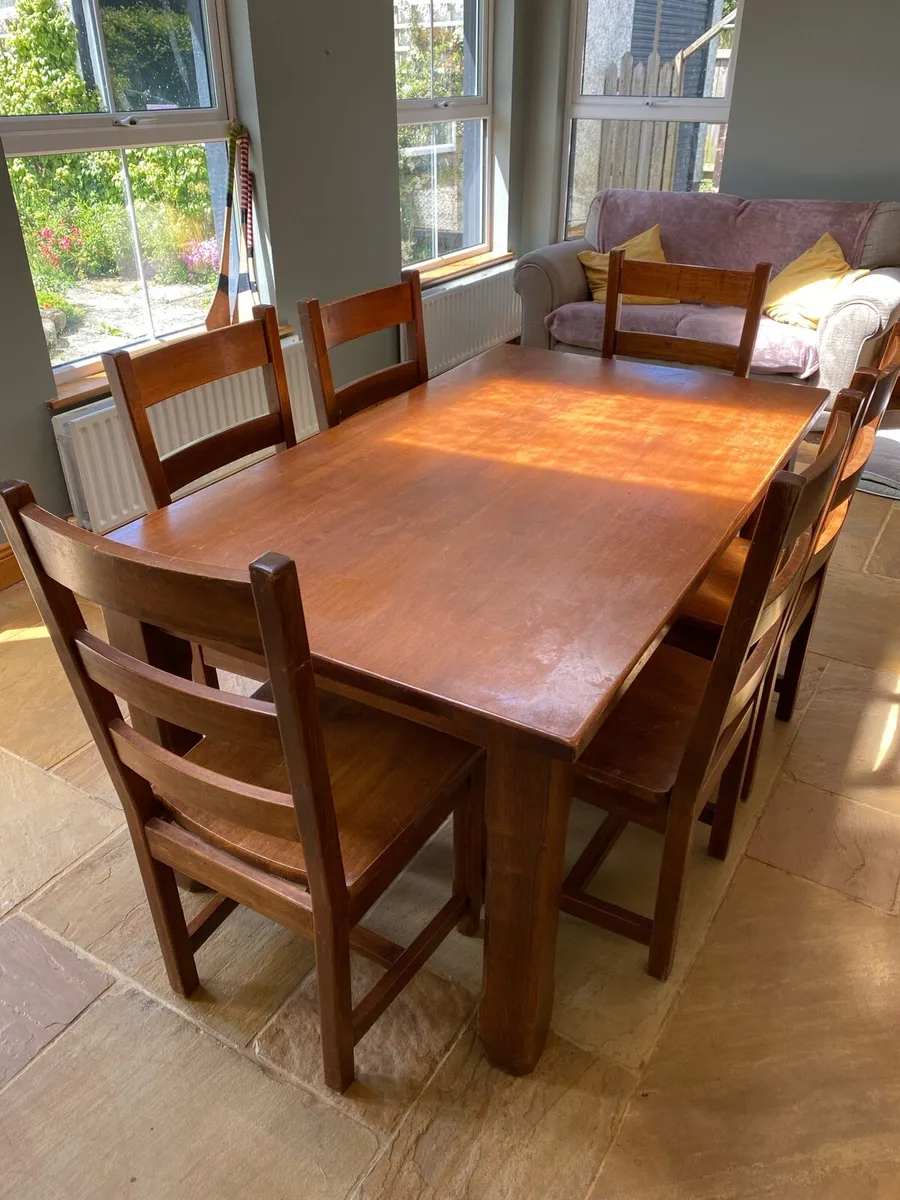 Kitchen Table and Chairs - Image 3
