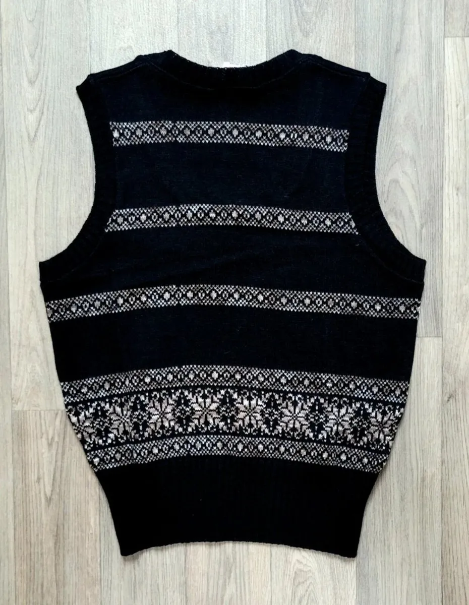 1960s Vintage St Michael Black Retro Sweater Vest - Image 4