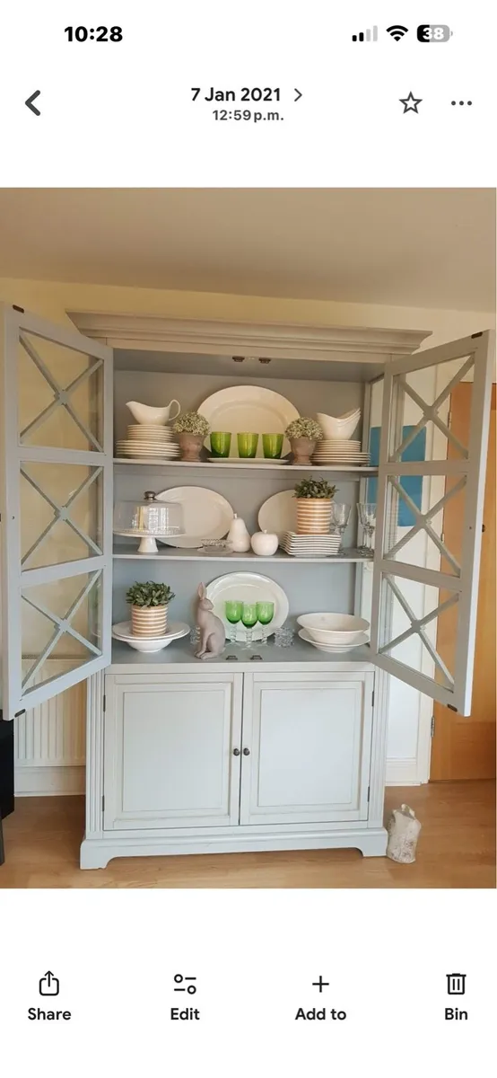 Dresser and Press - Image 3
