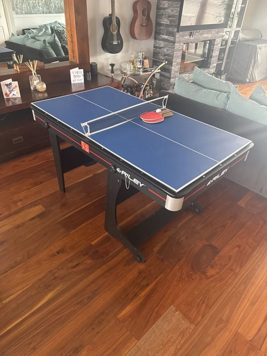 pool table & table tennis - Image 1