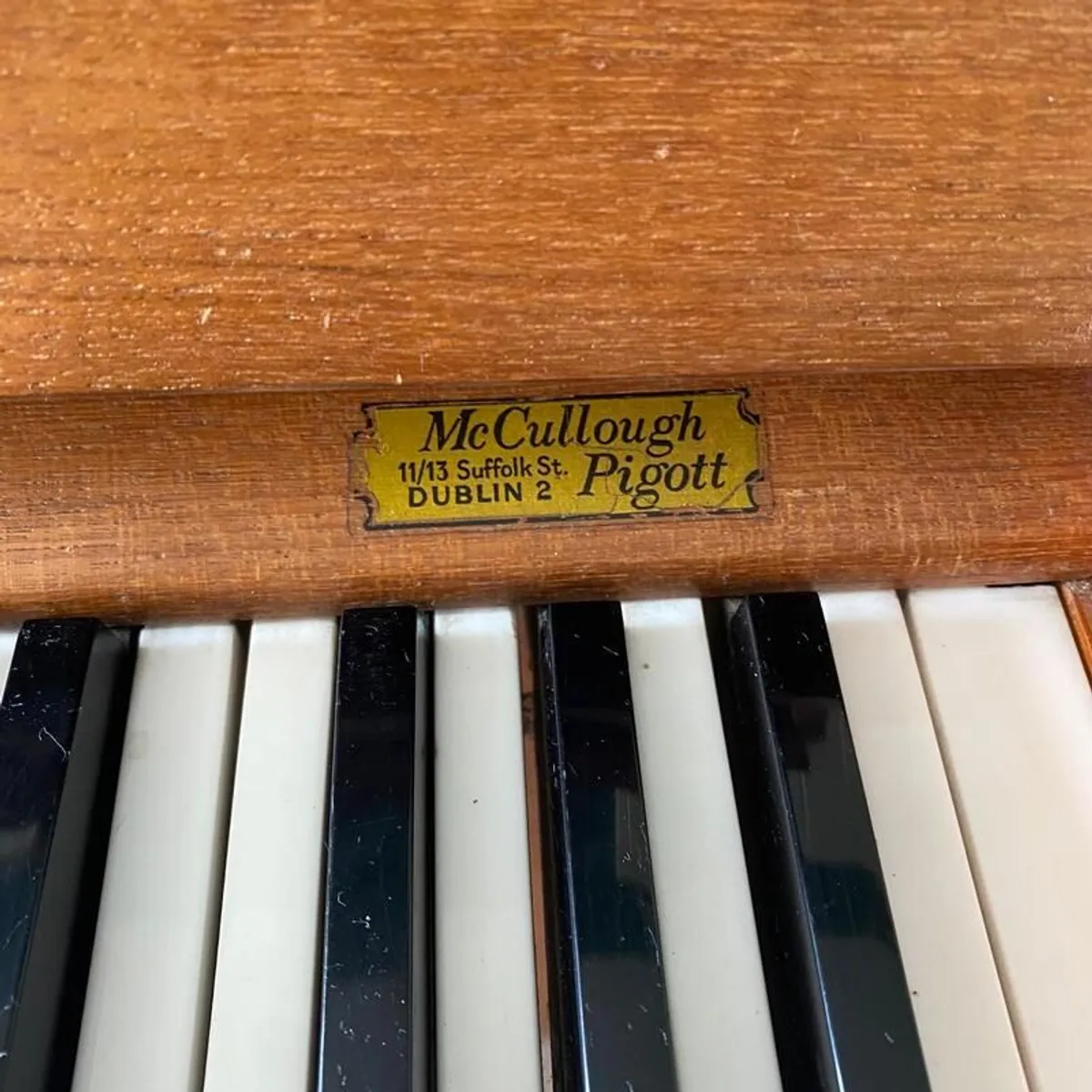 FREE Lindner Upright Piano Collection Required - Image 4