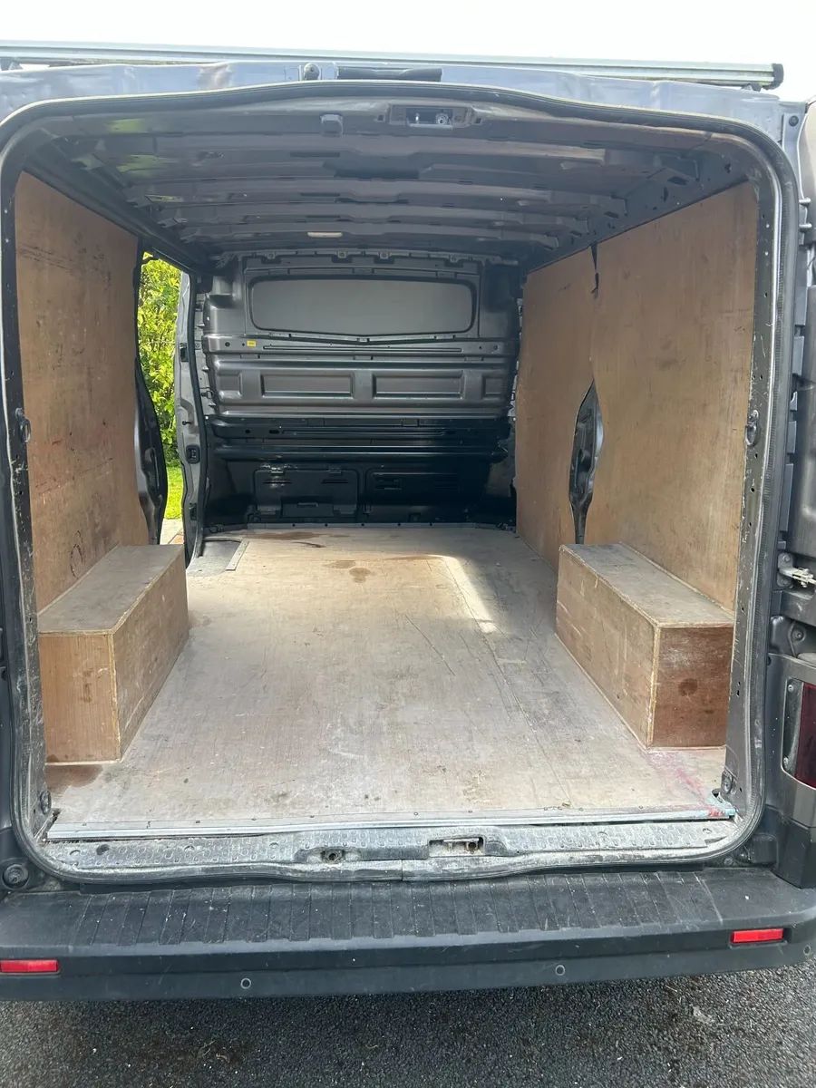 Renault Trafic 2019 - Image 4