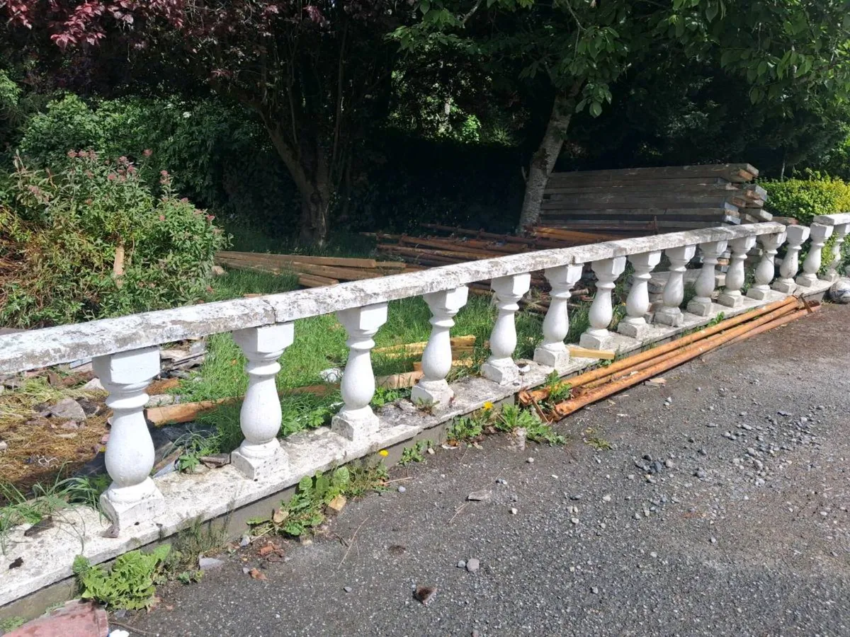 Ornate concrete posts - Image 1