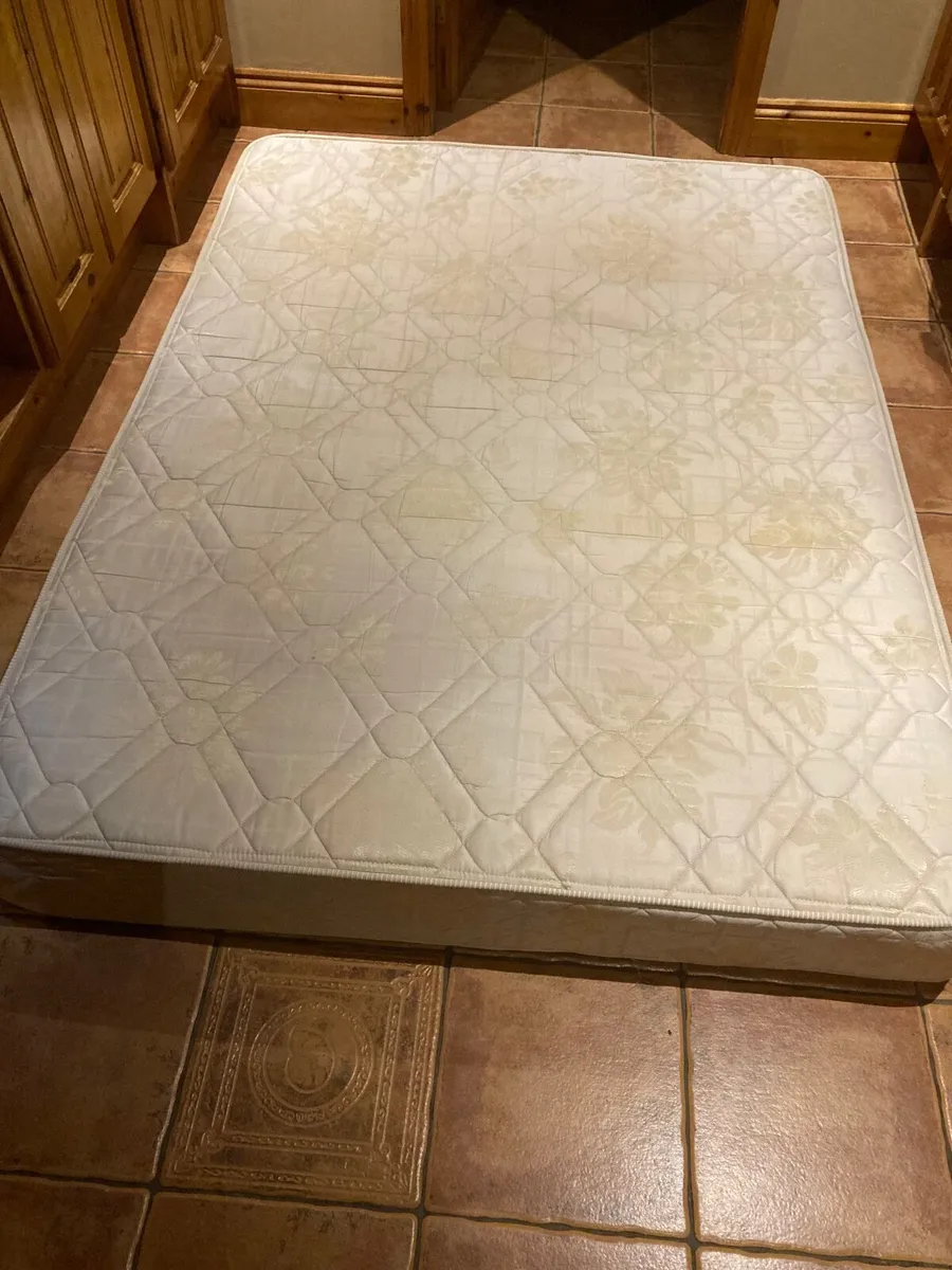 Mattress - Image 2