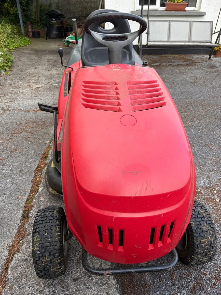 Castelgarden Twin Cut Ride-on Mower - Image 2
