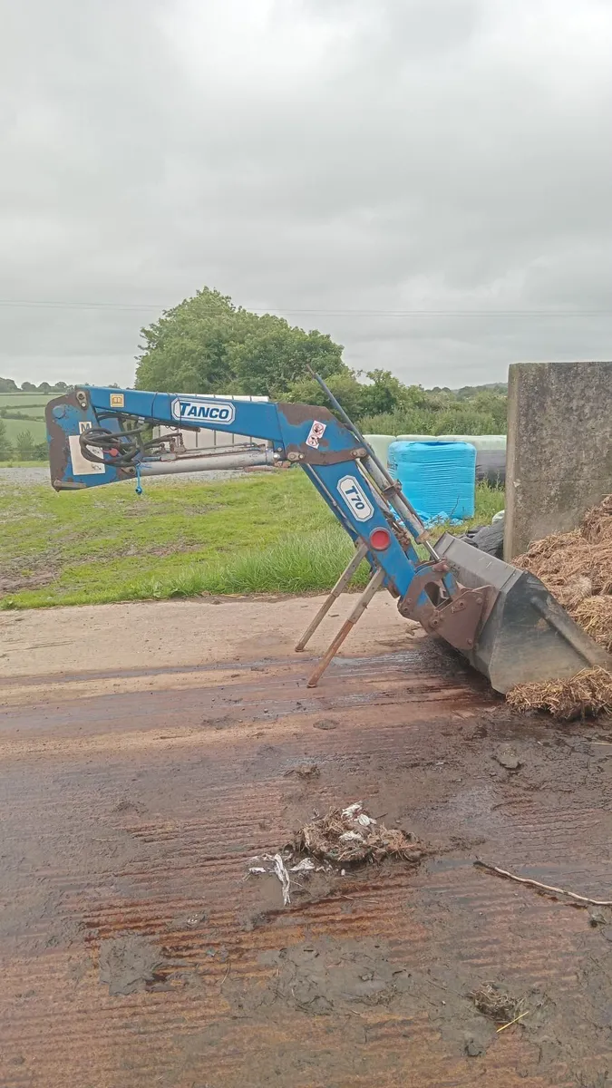Tanco T70 loader - Image 3