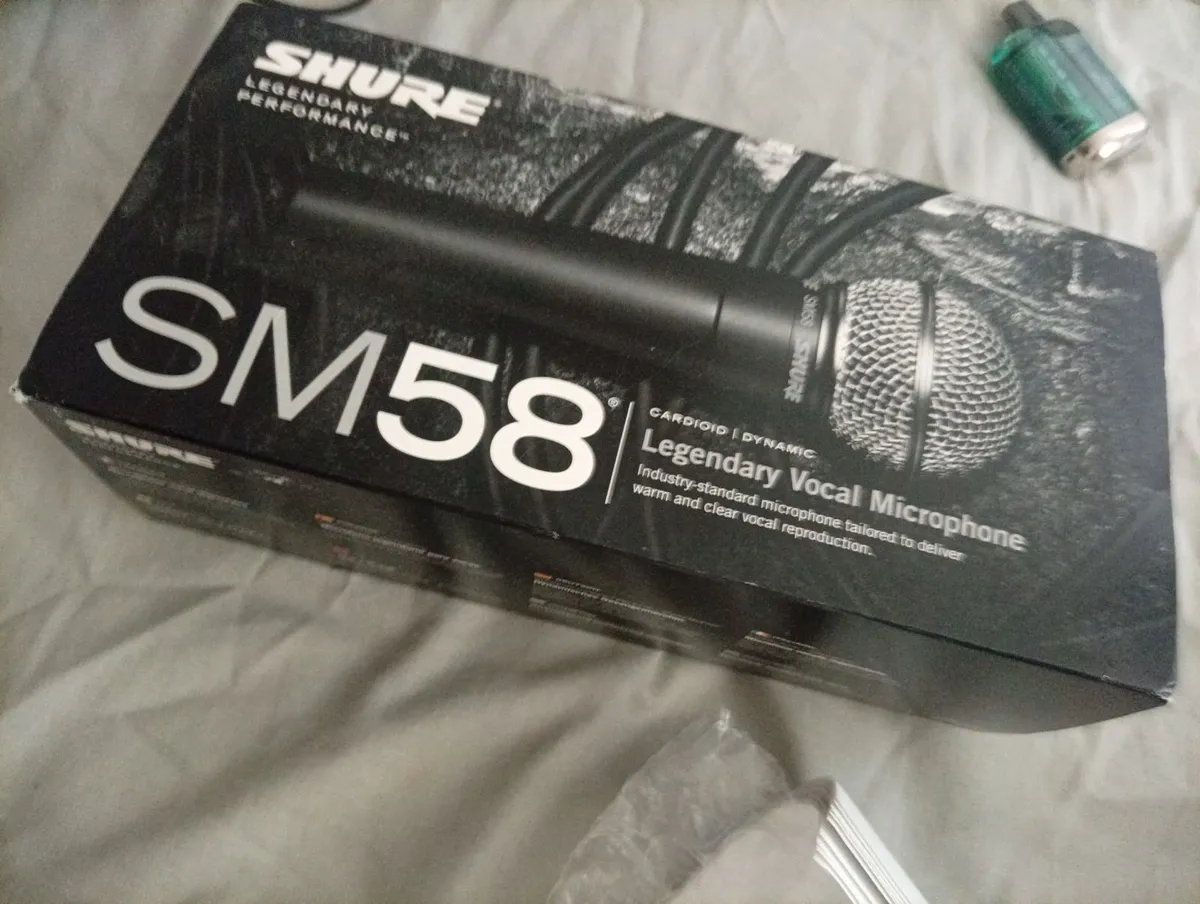 SM58 microphone - Image 4