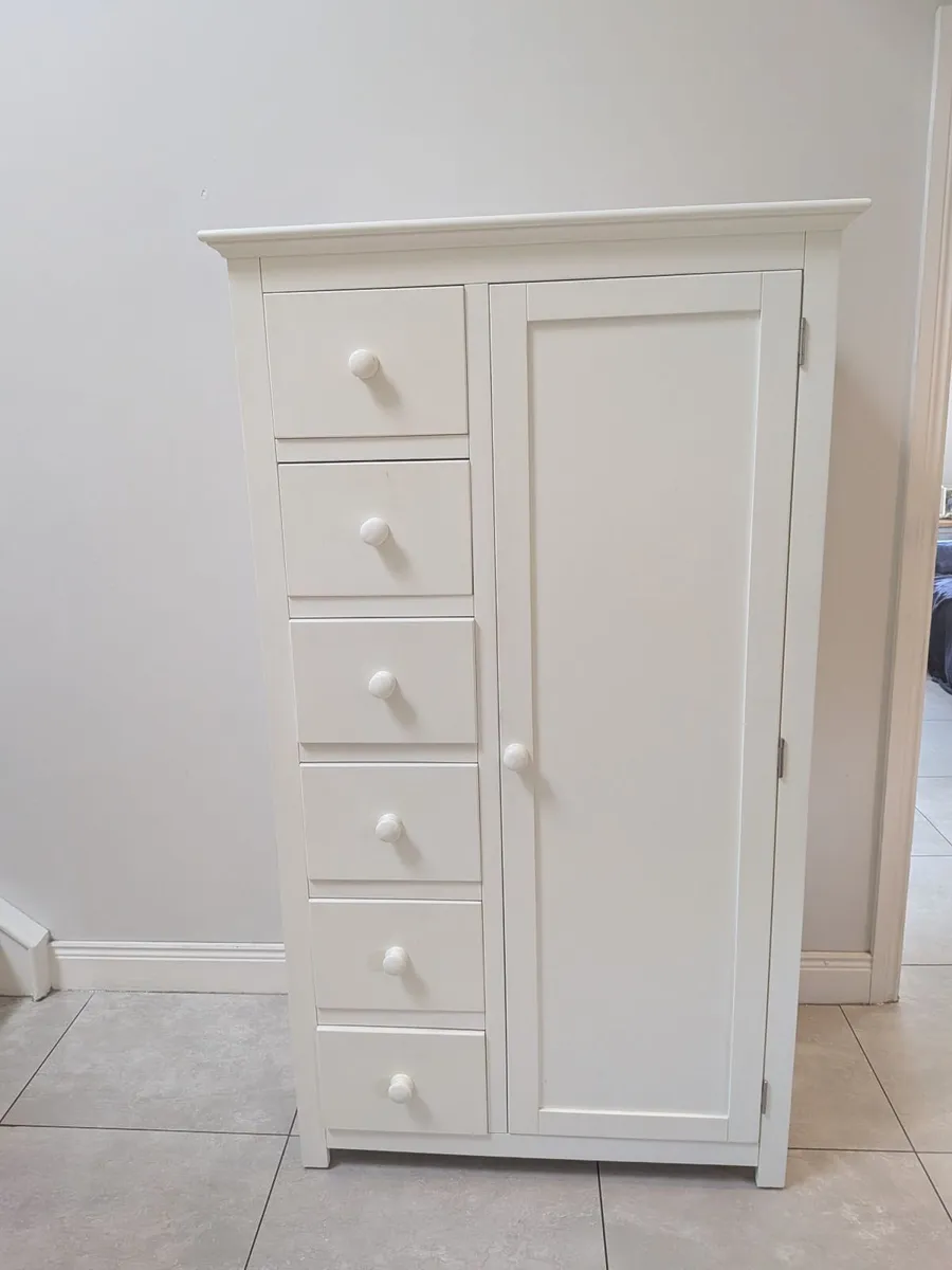 Bedroom Wardrobe - Image 2