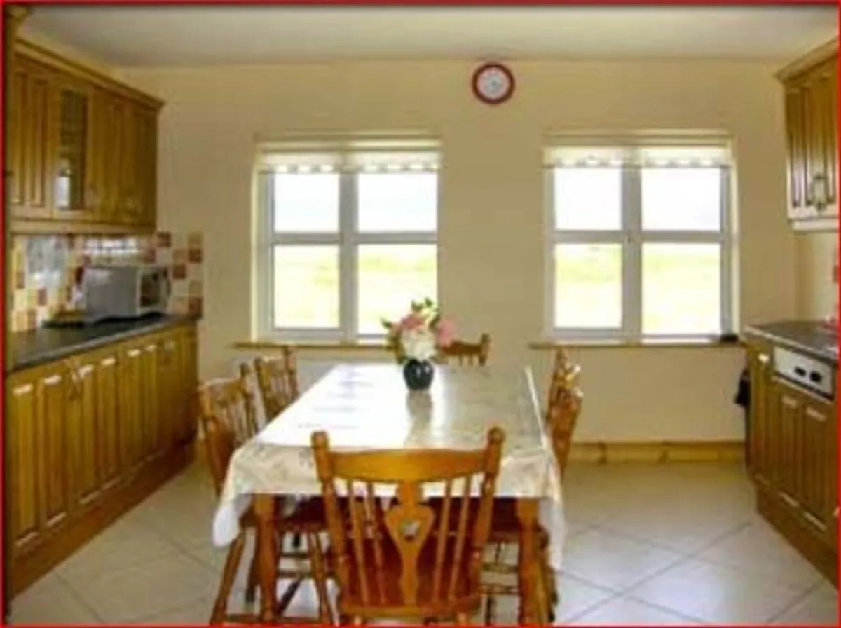 Wild Atlantic Way Holiday Home - Image 2