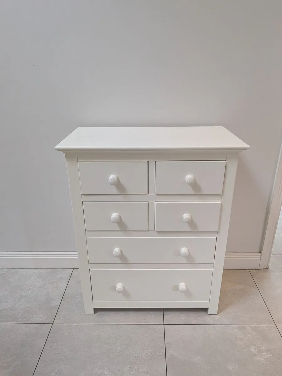 Bedroom Shelf of Drawers - Image 1