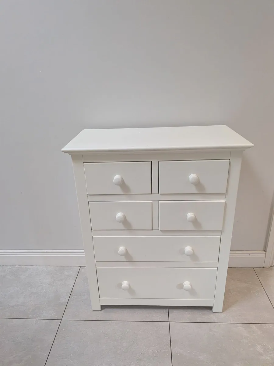 Bedroom Shelf of Drawers - Image 2