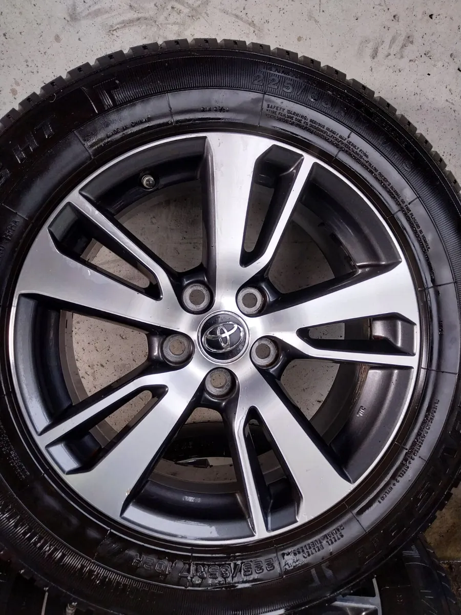 2016 Toyota Rav 4 17" Alloy Wheels Set 225/65R17 - Image 4