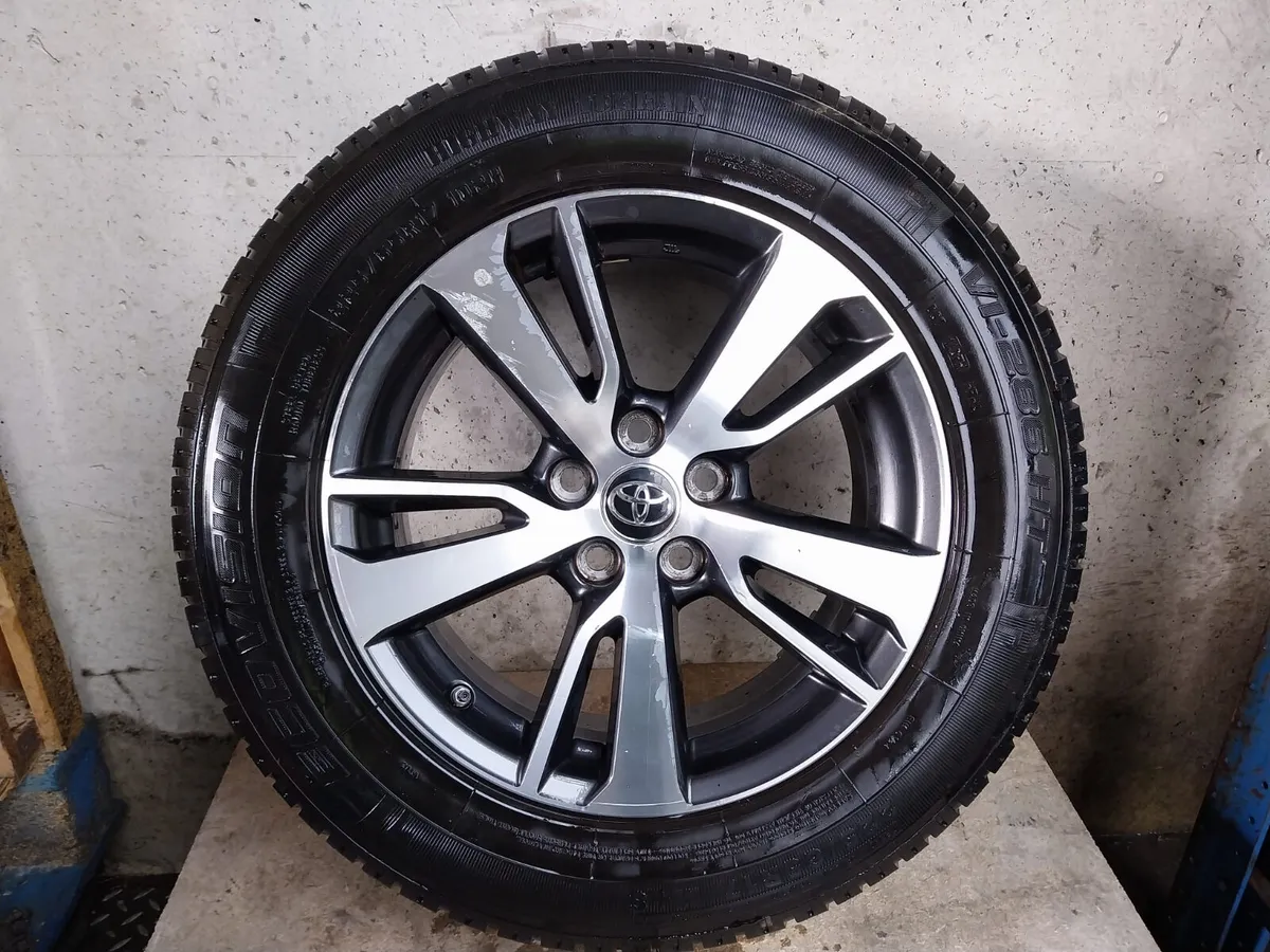 2016 Toyota Rav 4 17" Alloy Wheels Set 225/65R17 - Image 2