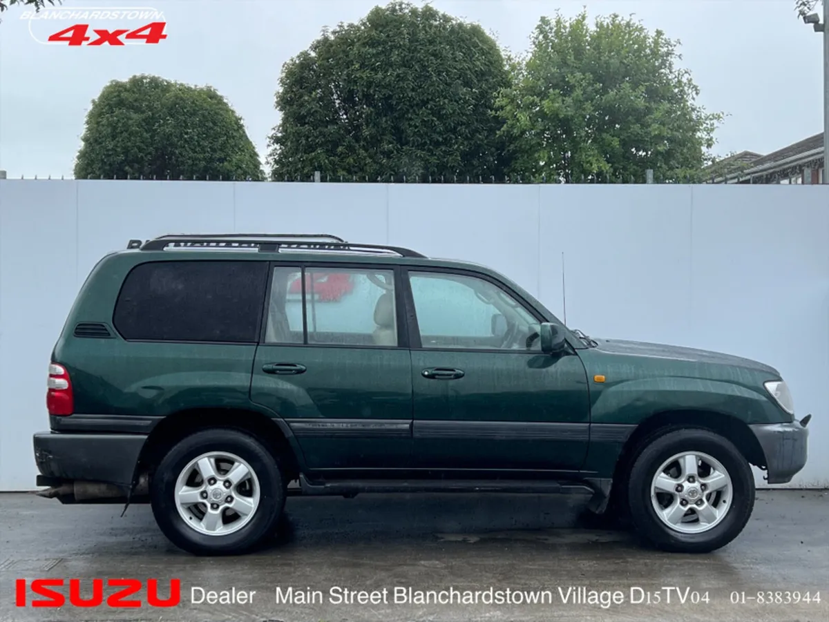 Toyota Land Cruiser V8 AMAZON - Image 4