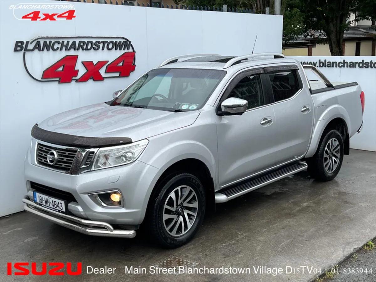 Nissan Navara 2.3 DCI TEKNA SUN ROOF MODEL - Image 1