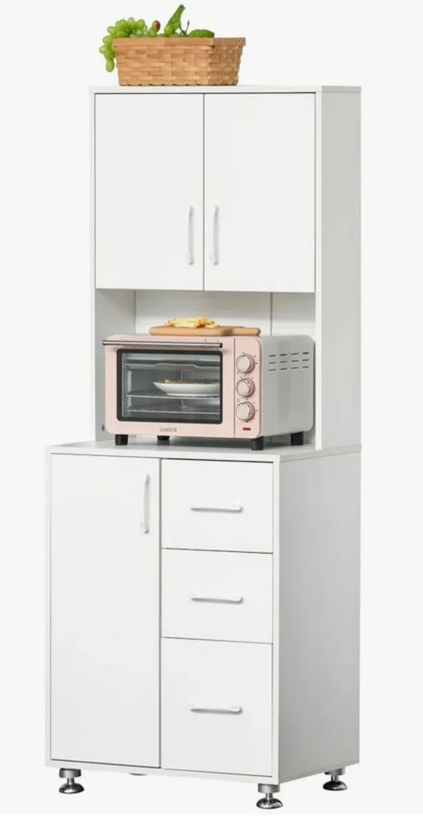 Kitchen Pantry