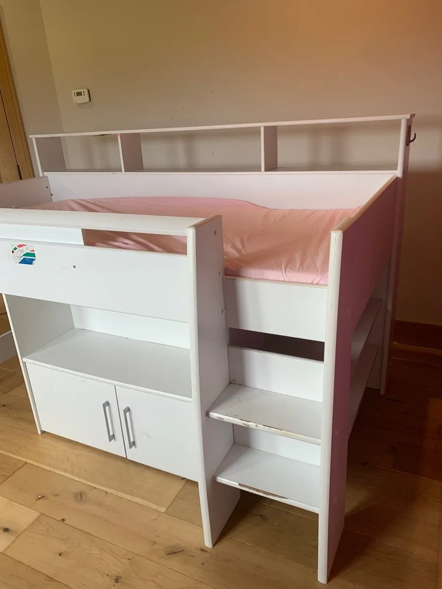 Bed kids - Image 1