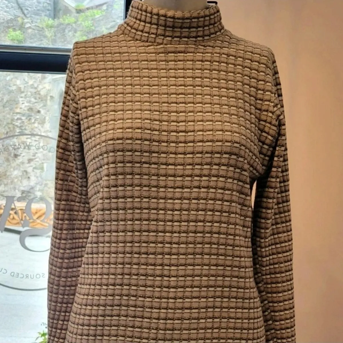 Vintage 70s / 80s mock turtleneck sweater top - Image 4