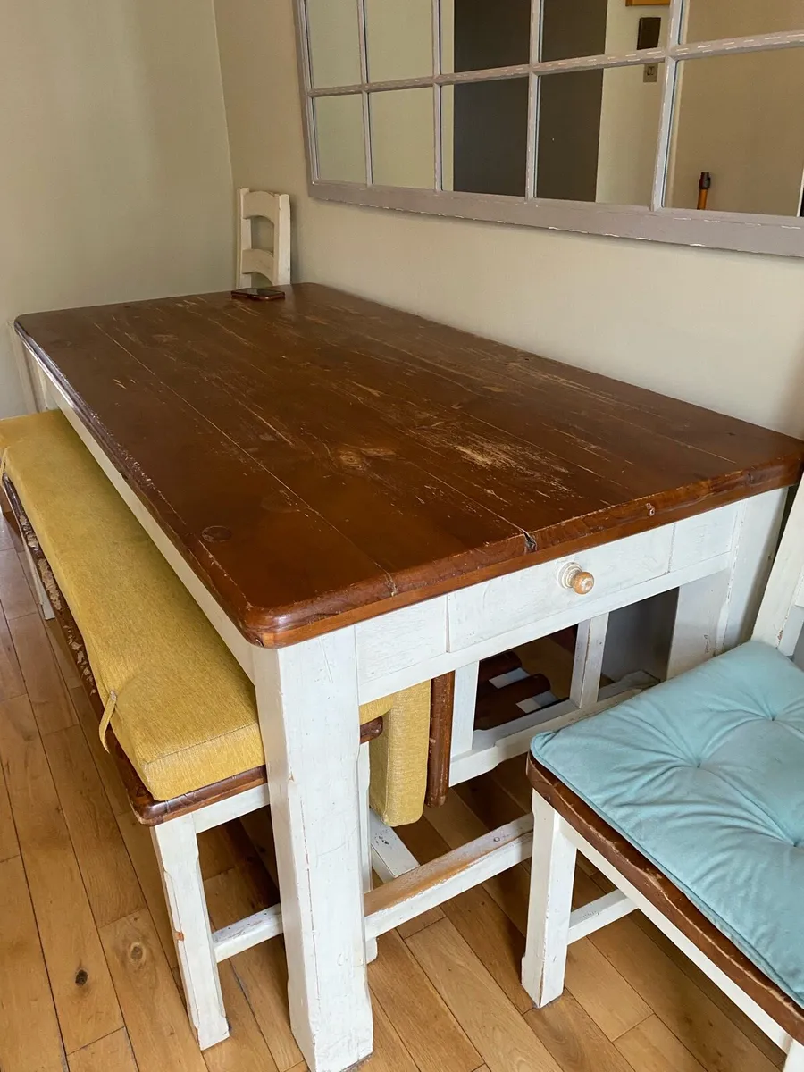 Dining table - Image 3