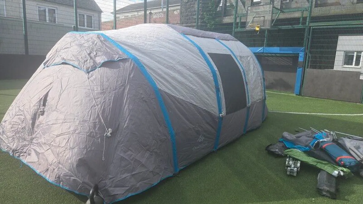 camping complete set up - Image 1
