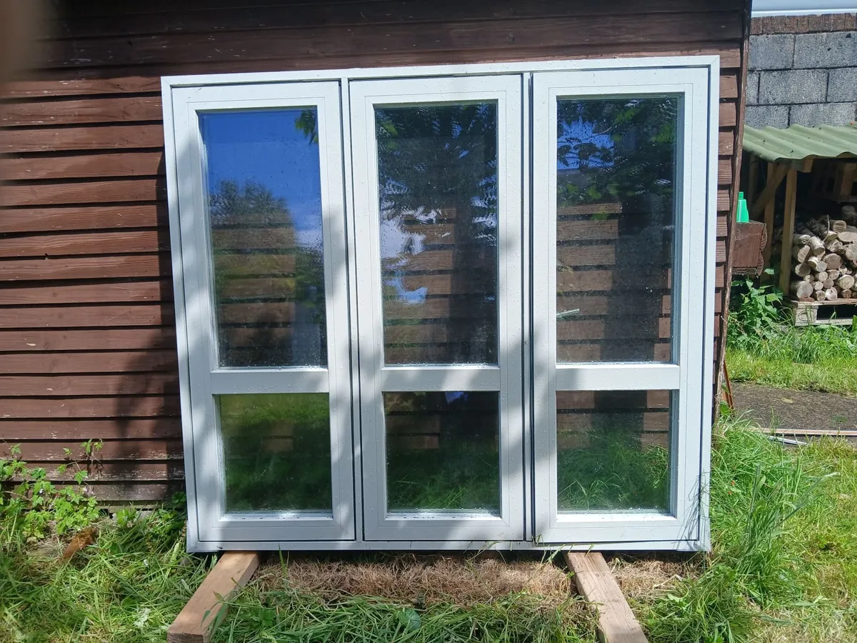 Rationel window for Sale - Image 2