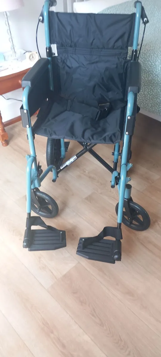 Wheelchair - Image 3