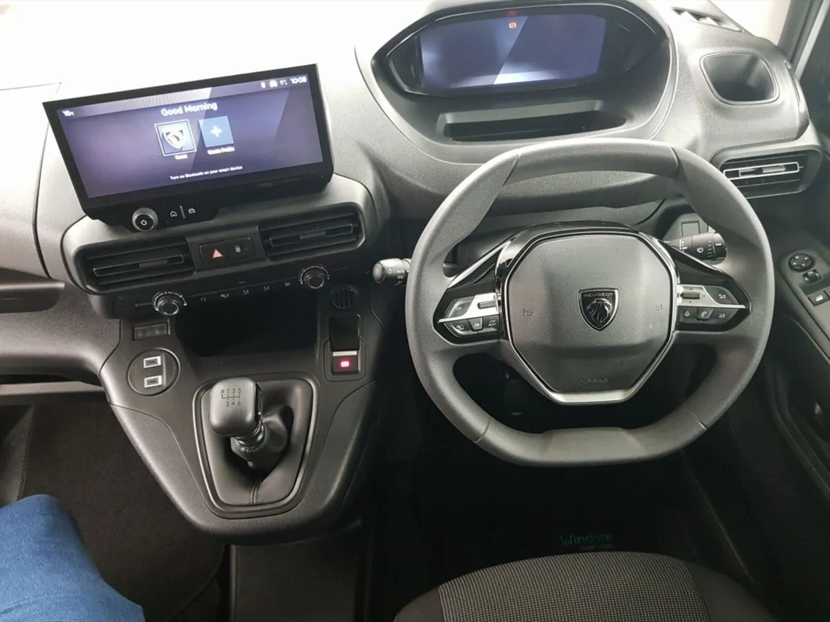 Peugeot Partner PARTNER PRO PLUS1.5 HDI 100 65 ** - Image 4