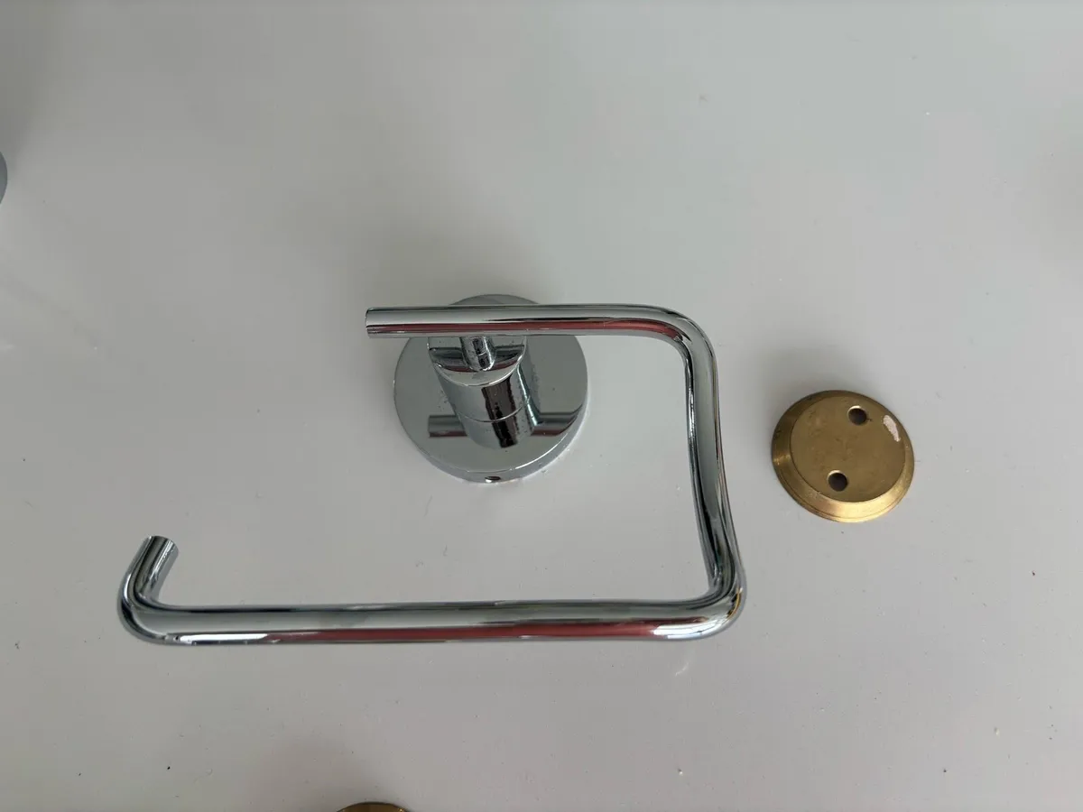 High Quality Bathroom Accessories - Image 4